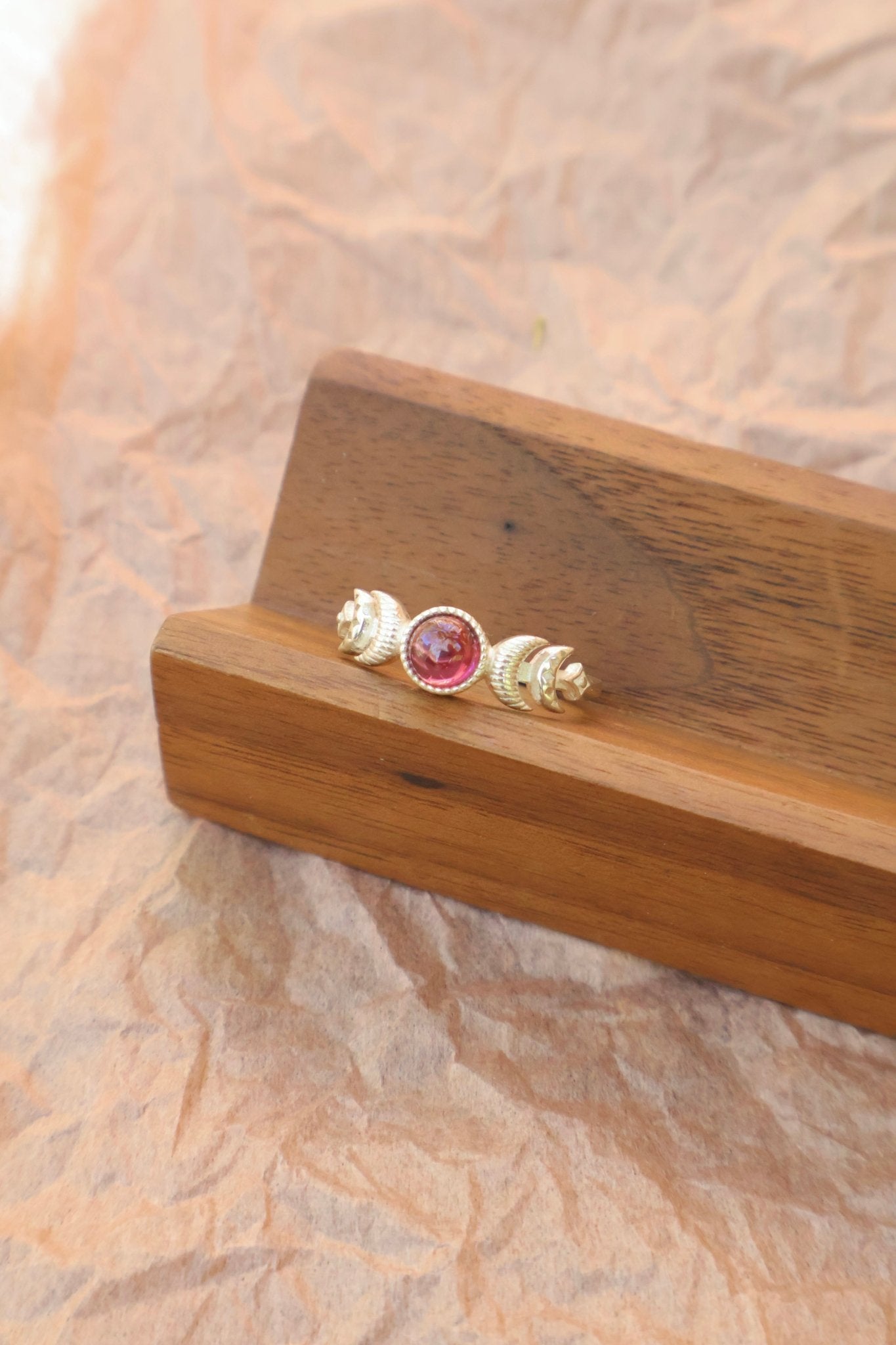 Night Watcher - JEN DESIGNRINGS