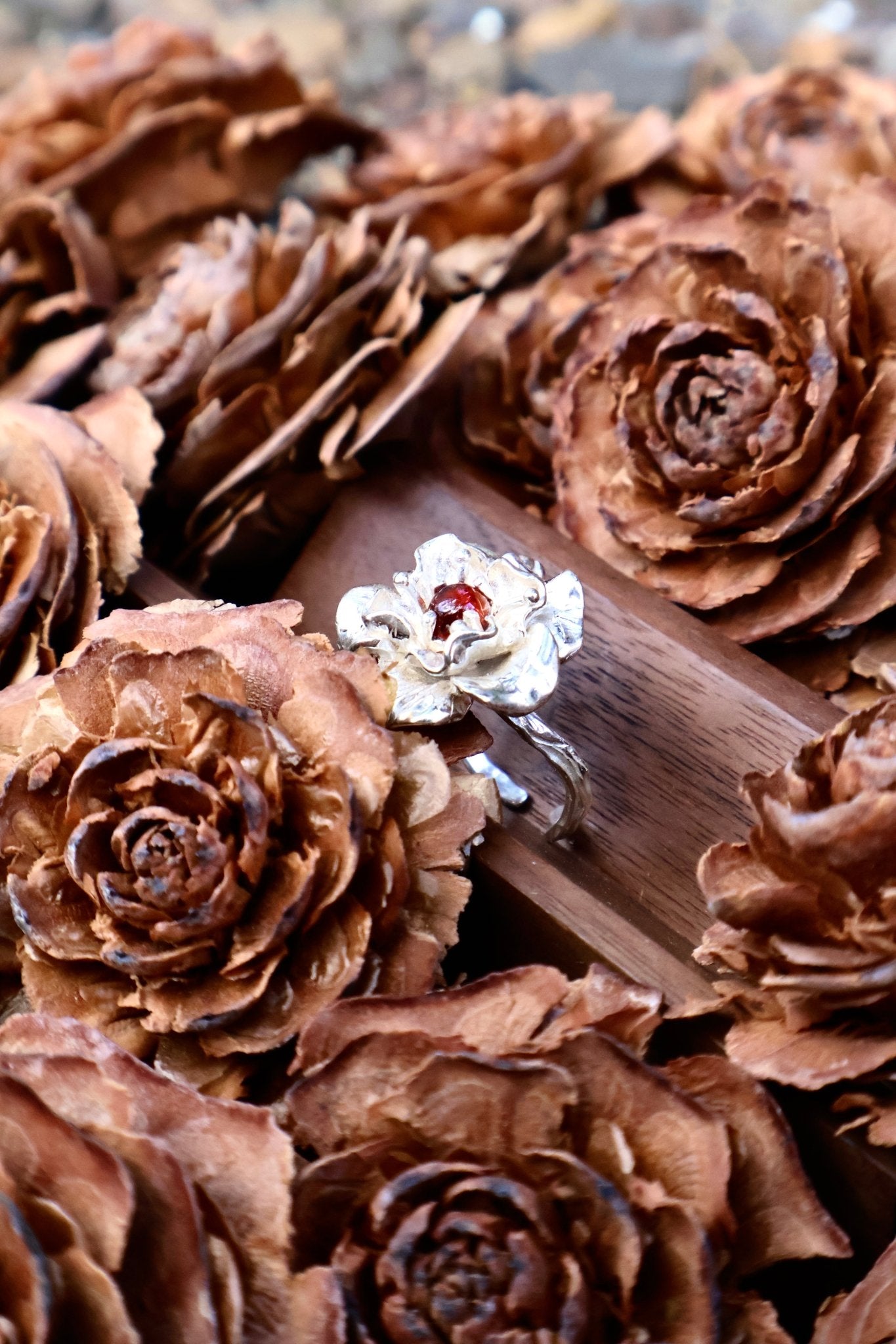 Bloom & Thorn - JEN DESIGNRINGS