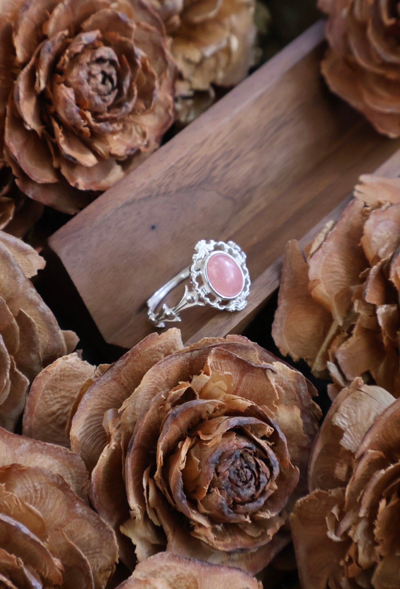 Iris Grace - JEN DESIGNRINGS