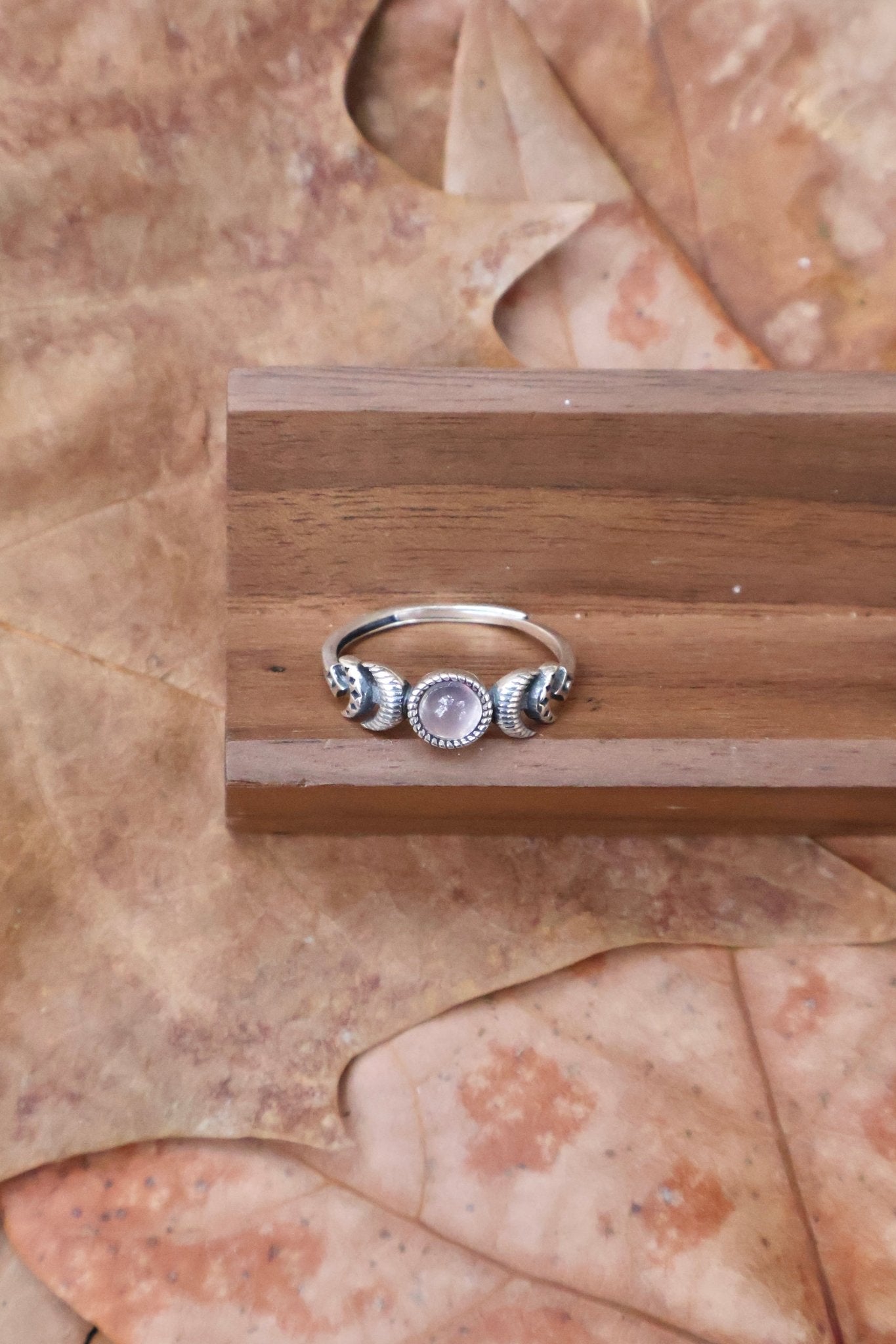 Night watcher - JEN DESIGNRINGS