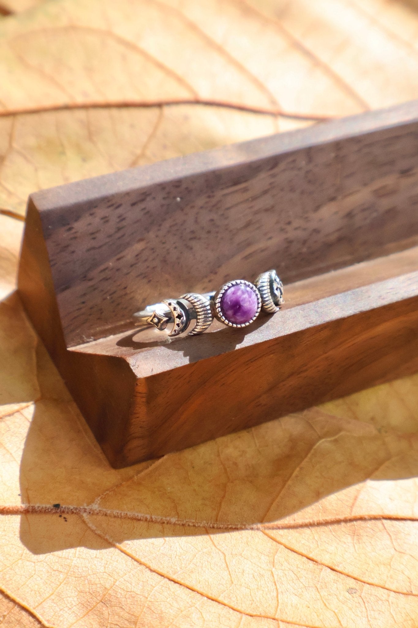 Night Watcher - JEN DESIGNRINGS