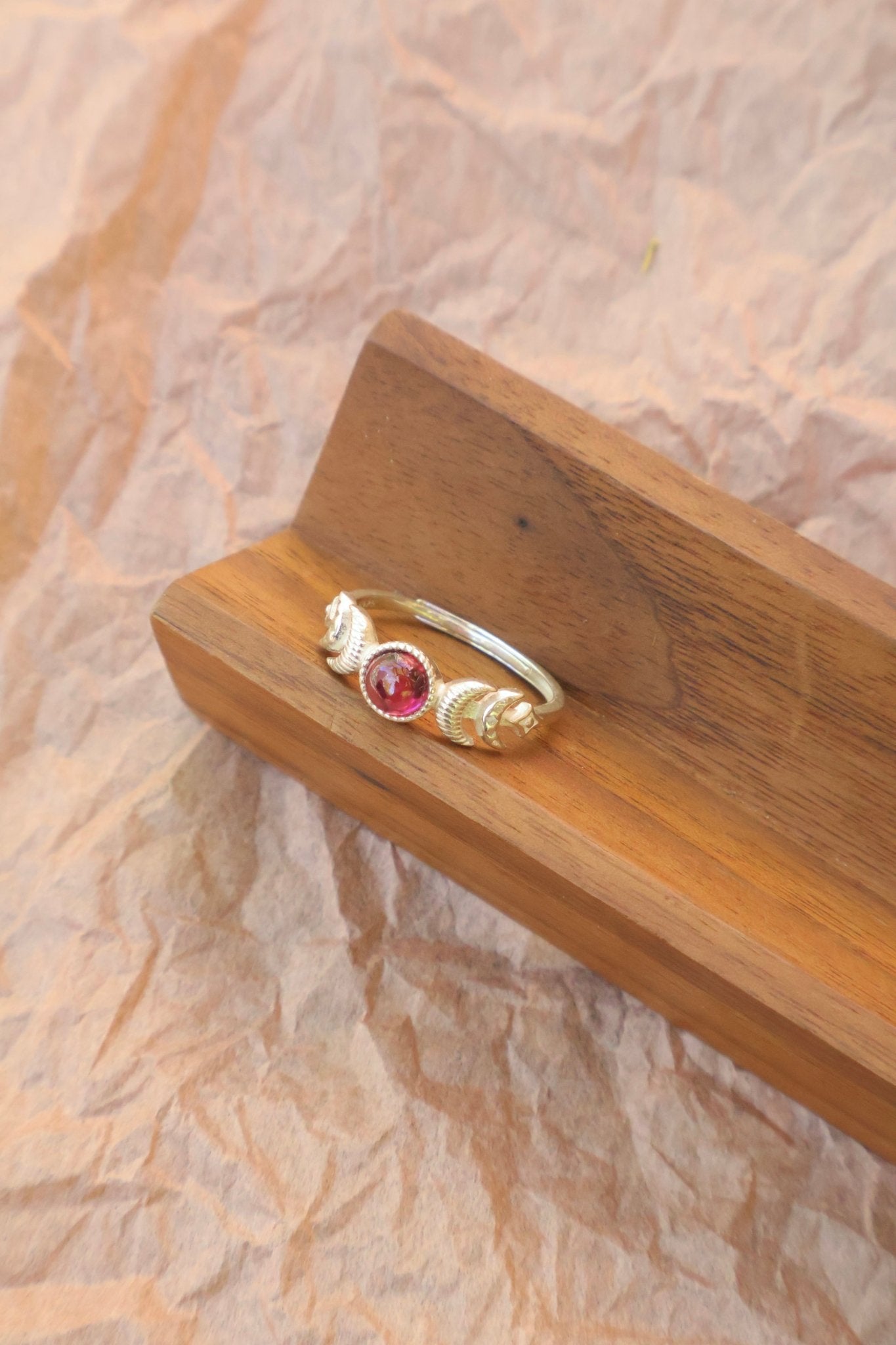 Night Watcher - JEN DESIGNRINGS