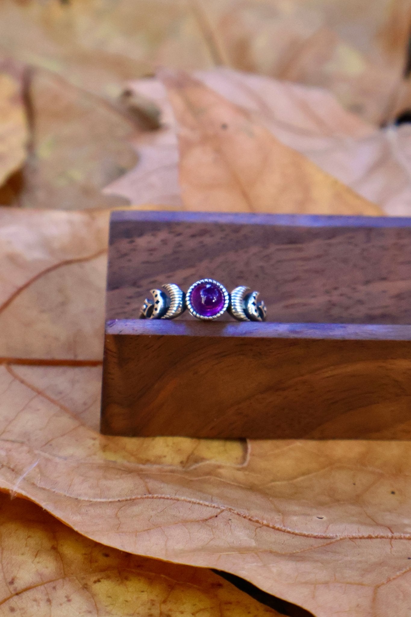 Night Watcher - JEN DESIGNRINGS