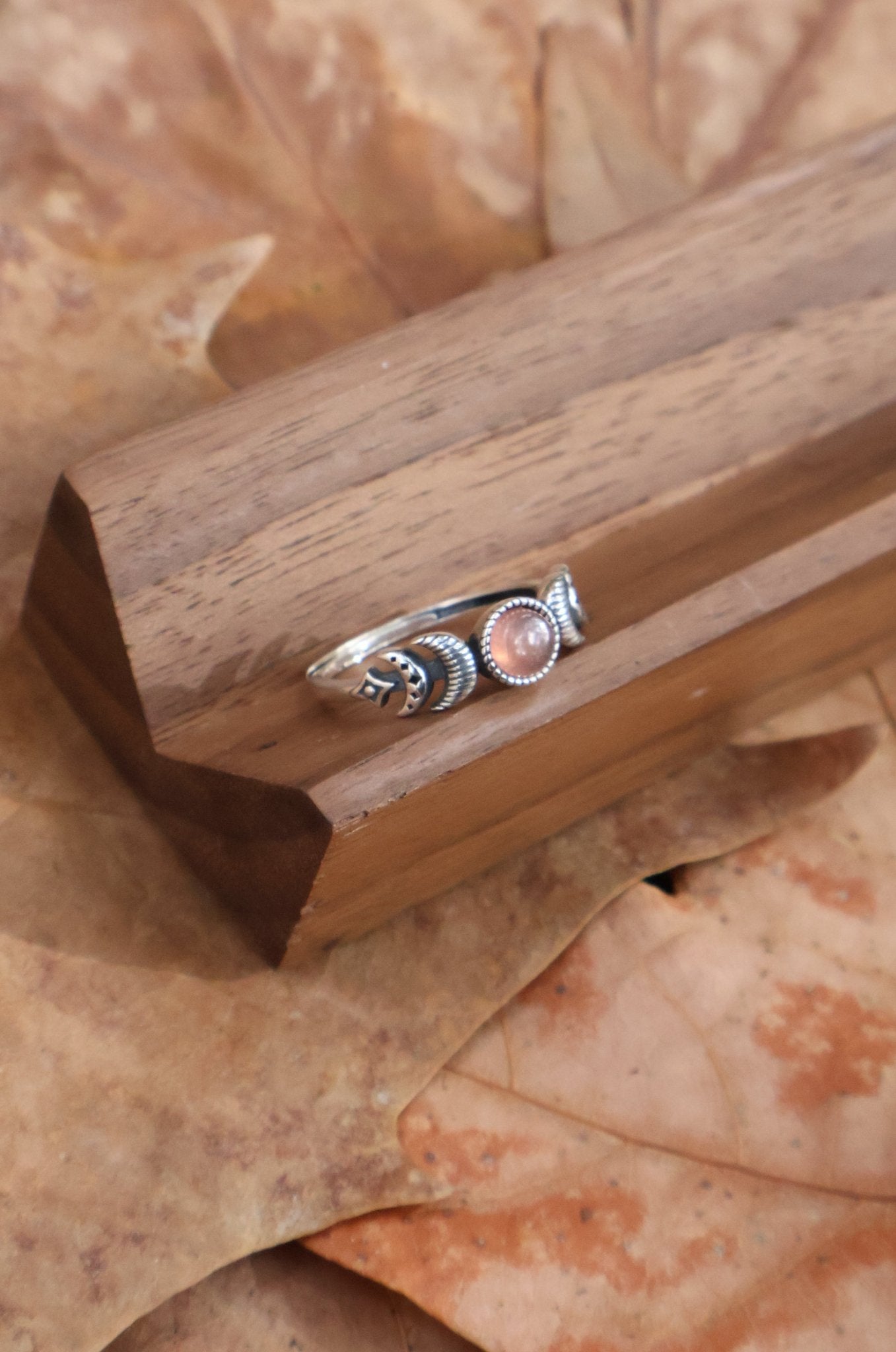 Night watcher - JEN DESIGNRINGS