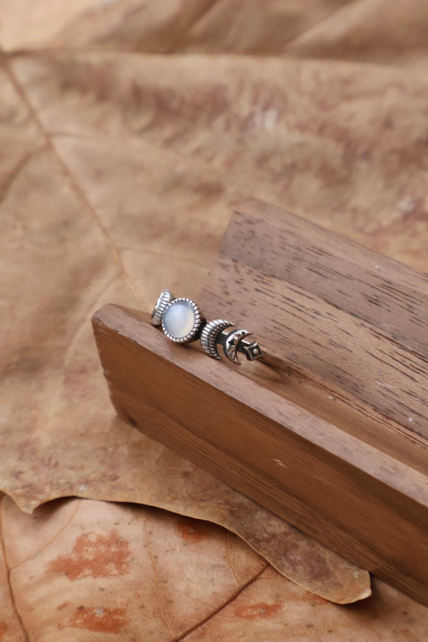 Night watcher - JEN DESIGNRINGS