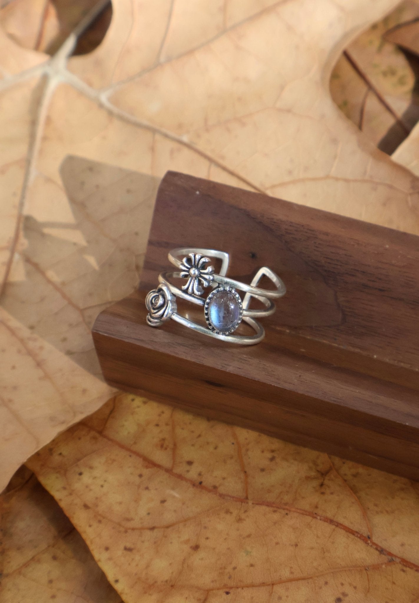 Rose and Free - JEN DESIGNRINGS